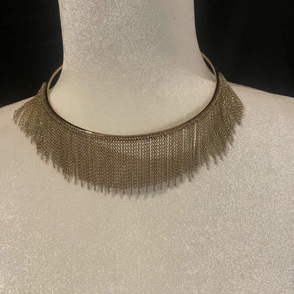 Minjae Fashion, Fashion Jewelry, Elegant Gold Fringe Necklace, adjustable size - Picture 4 of 5